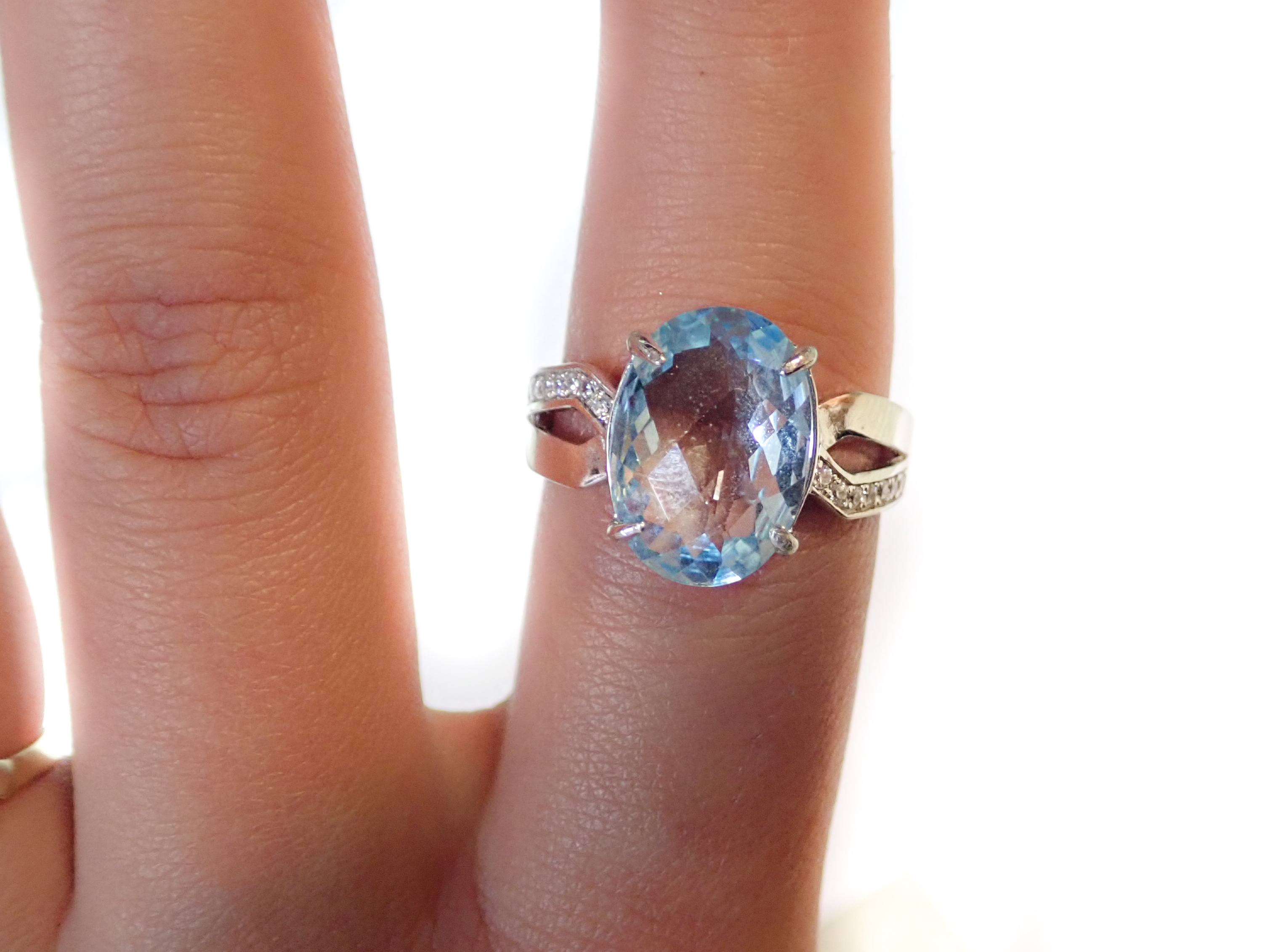 Modrý topaz (vel. 56)