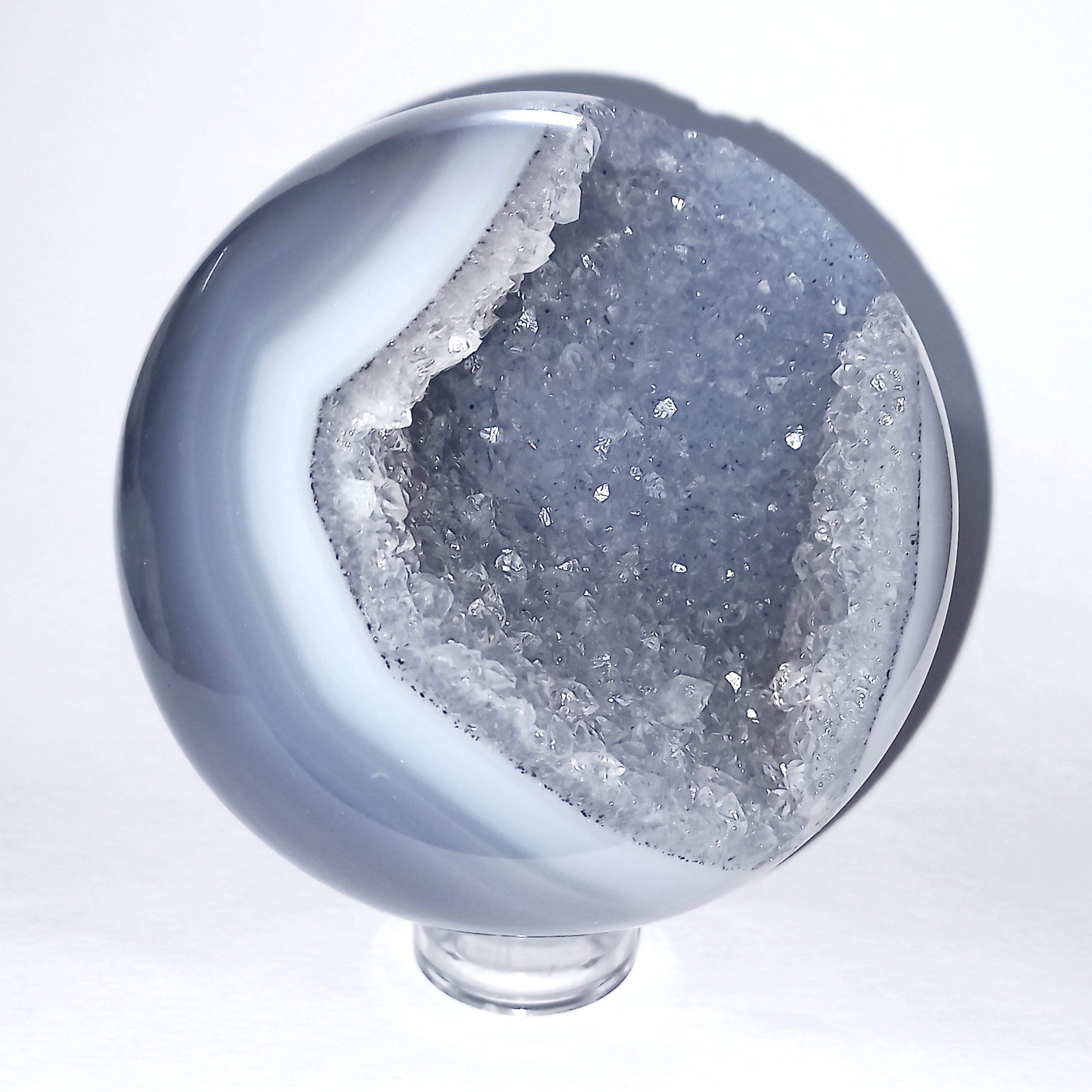 Achátová koule s krystaly - 11 cm