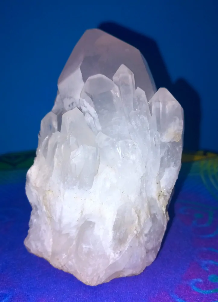 Křišťálová drůza - 10 cm